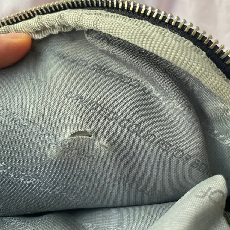 Benetton Ve Özdilek Sorumluluk Almıyor Çantam Mağduriyetimle Ortada Kaldı