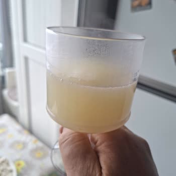 Taze Süt Aldık Su Gibi Çıktı Güvenimiz Sarsıldı