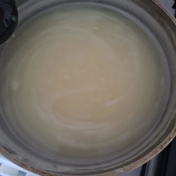 Taze Süt Aldık Su Gibi Çıktı Güvenimiz Sarsıldı