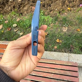 Kısa Sürede Deforme Olan İphone Kılıfı İçin Ücretsiz Değişim Talebi