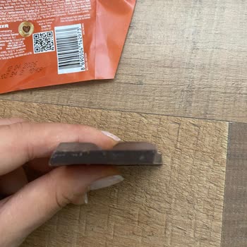 Son Kullanma Tarihi Geçmemiş Çikolatada Bozulma Ve Tat Değişikliği Yaşadım