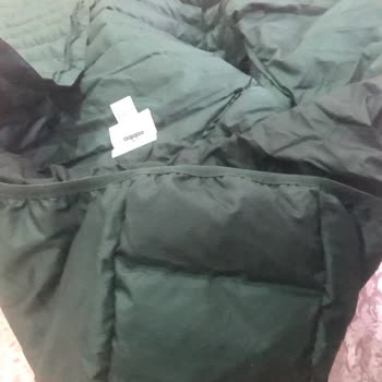 Adidas Montta Kısa Sürede Renk Solması Ve Kararma Sorunu Yaşadım