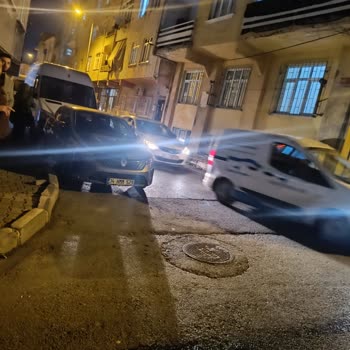 Tik Tak Aracının Ters Yönden Çarpıp Kaçması Sonrası Muhatap Bulamıyorum