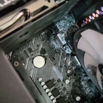 UPS İle Taşınan Bilgisayarım Pert Oldu, Tazmin Süreci Mağduriyet Yarattı