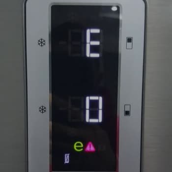 Fabrikasyon Hatalı Buzdolabı İçin Ücretli Değişim Teklifiyle Mağduriyet Yaşadım