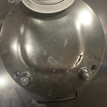 Servis Arka Kapak Yanığını Çözmeden Ürünü Geri Gönderdi