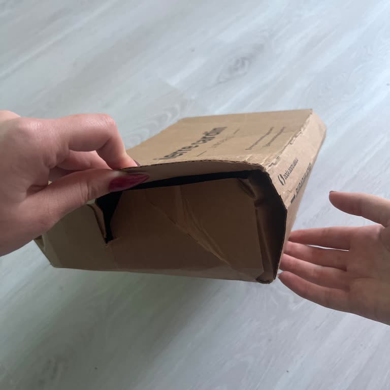 Kargom Başkasına Açık Teslim Edildi Mahremiyetim İhlal Edildi