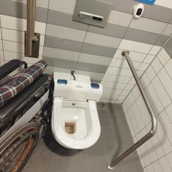 Opet İstasyonlarında Bebek Bakım ve Tuvalet Alanlarında Hijyen ve Konfor Sorunu