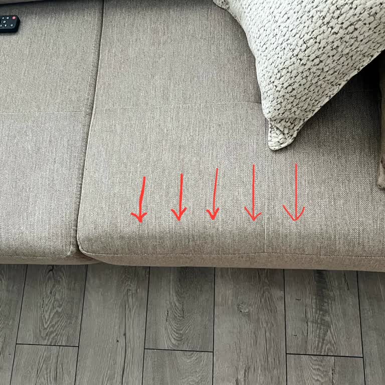 Yeni Teslim Edilen Koltuğun Ayıplı Çıkması Ve Yetersiz Onarım Sonrası Değişim Talebi