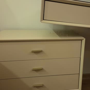 Vivense Yatak Odası Takımı Hasarlı Ve Eksik Teslim Edildi Mağduriyetim 1 Aydır Çözülmedi