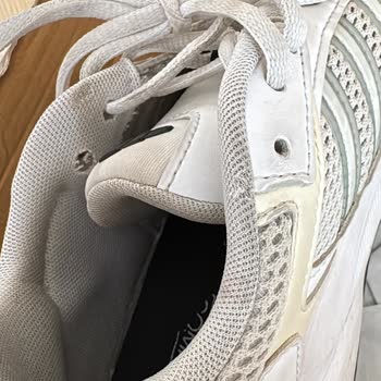 Beşinci Ayda Yırtılan Ürün İçin Çözüm Ve İlgi Göremedim