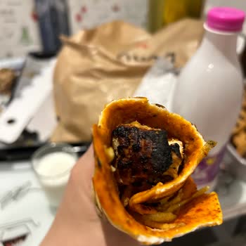 Aynı Şubeden Art Arda Yanmış Tavuklu Dürüm Hayal Kırıklığı