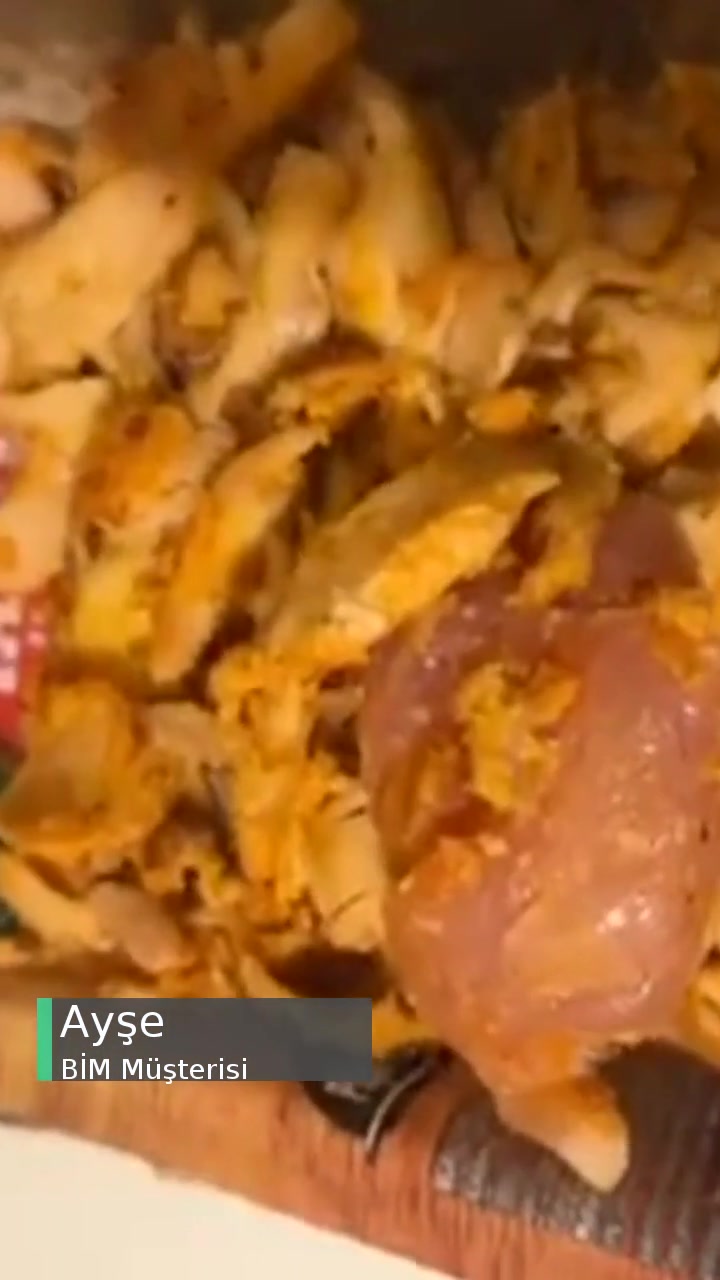 BİM Markette Hazır Isıt Ye Pişmiş Dönerde Çiğ Et Çıktı... videonun kapak resmi