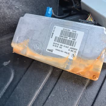 BMW X1 Geri Görüş Kamerası Modülünde Su Alma Ve Yanma Sorunu Nedeniyle Mağduriyet