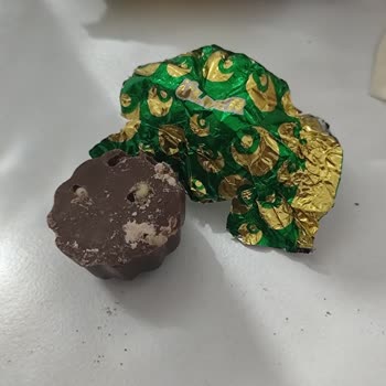 Ülker Dökme Çikolatada Kurt Şoku: Gıda Güvenliğinde Büyük Hayal Kırıklığı