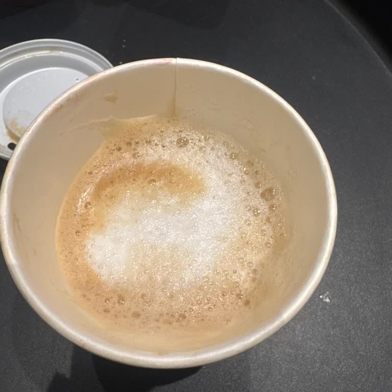 Kahve Dünyası'nda Köpükten İbaret Cappuccino Ve İlgisiz Hizmet Hayal Kırıklığı Yarattı