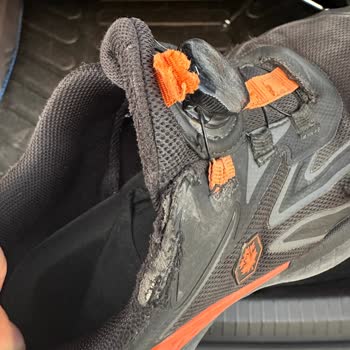 Kısa Sürede Parçalanan Çocuk Ayakkabısına İade Veya Değişim Talebi