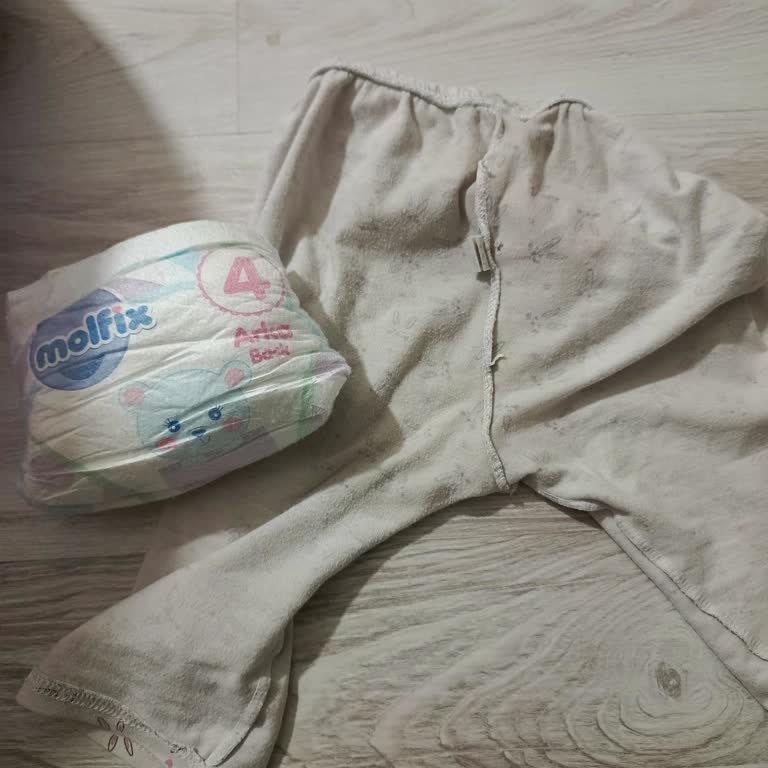Molfix Premium Bebek Bezi Temel İşlevini Yerine Getirmiyor: Sürekli Sızdırma Problemi