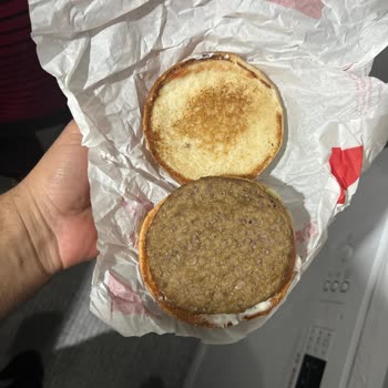 Burger King Paket Siparişimde Bayat Ürünler Ve Bozuk İçeceklerle Karşılaştım
