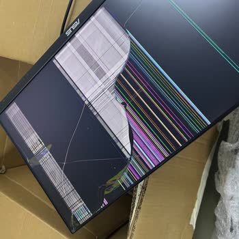Garanti Kapsamındaki Asus Monitörüm Serviste Kırıldı Sorumluluk Bana Yüklendi
