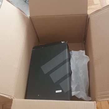 Adidas Eksik Ve Hatalı Gönderilen Ayakkabı Siparişim İçin Çözüm Bekliyorum