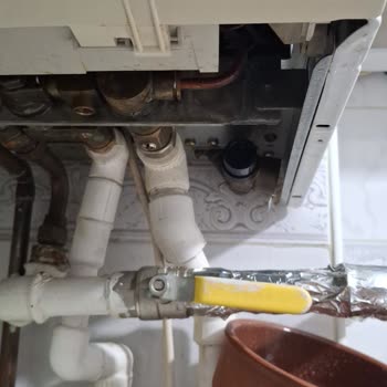 Acil Kombi Arızasında Soğukta Mağduriyet Ve Yetersiz Servis Desteği