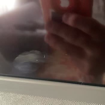 Servisten Çiziklerle Dönen Televizyonum İçin Çözüm Bekliyorum