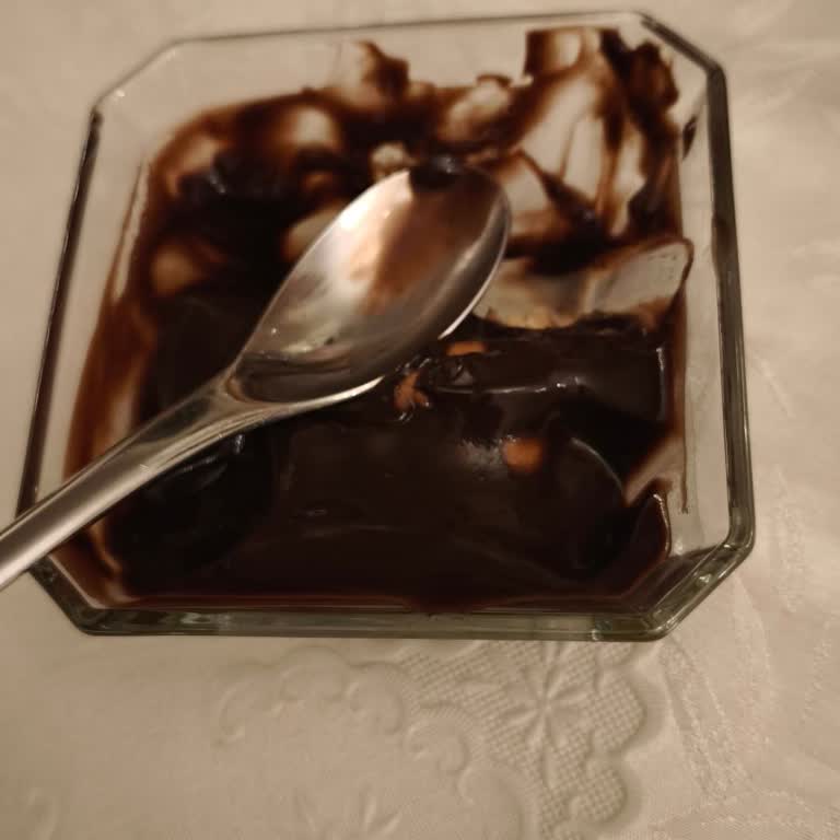 Arcadium Mado Şubesinde Taze Olmayan Sütlü Tatlı Ve Süreklilik Gösteren Kalite Sorunu