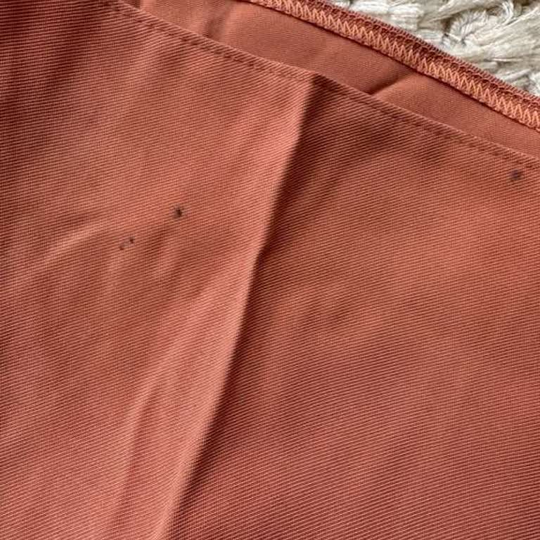 Lekeli Elbise Gönderildi, İade Talebime Yanıt Alamadım Mağdur Edildim