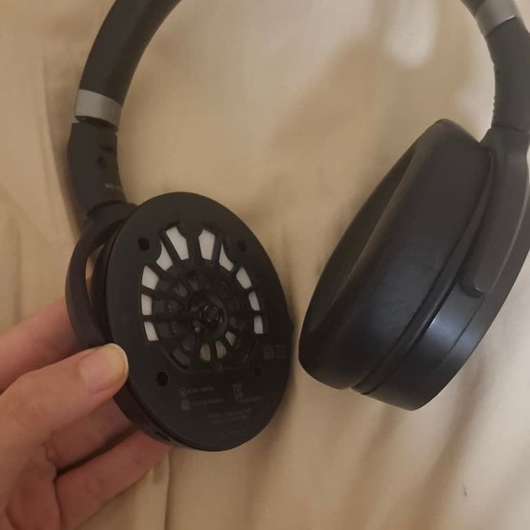 Sennheiser HD 450bt Kulak Süngeri Sorunu Ve Kalıcı Çözüm Talebi