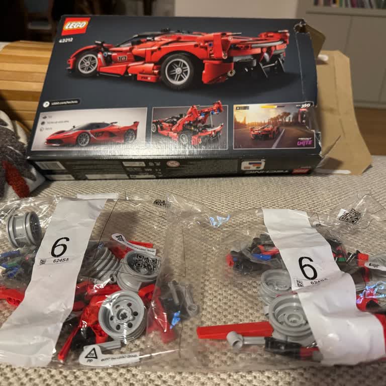 Lego 4 Numaralı Poşet Eksik, 6 Numaralı Poşet 2 Tane