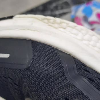 FLOdan Aldığım Ayakkabı Kısa Sürede Yırtıldı Garanti Kapsamında Çözüm Sunulmadı