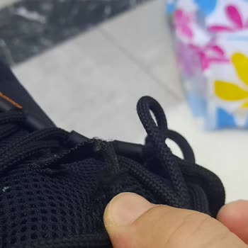 FLOdan Aldığım Ayakkabı Kısa Sürede Yırtıldı Garanti Kapsamında Çözüm Sunulmadı