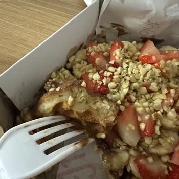 Pişmemiş Waffle İçin İade Talebim Reddedildi, Mağduriyetim Giderilmedi