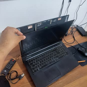 Monster Tulpar T7 Screen Came Loose After Paid Repair