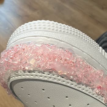 Siparişimle Alakasız Ayakkabı Ve Saygısız Müşteri Hizmeti Nedeniyle Mağduriyet