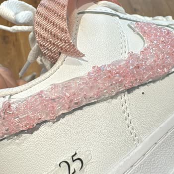 Siparişimle Alakasız Ayakkabı Ve Saygısız Müşteri Hizmeti Nedeniyle Mağduriyet