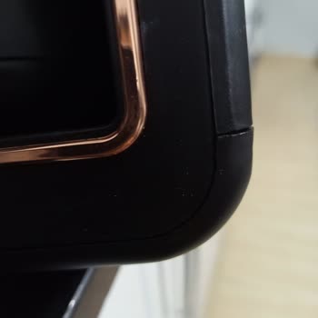 Kahve Makinesi Hem İşlevsiz Hem De Serviste Zarar Gördü