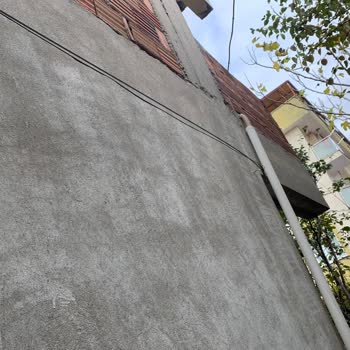 Evimin Dış Cephesine İzinsiz Kablo Ve Kutu Yerleştirilmesi Mağduriyeti