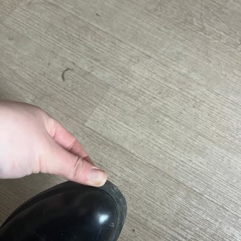 Kısa Sürede Deforme Olan Zara Bot İçin Ürün Değişimi Veya Tamir Talebi