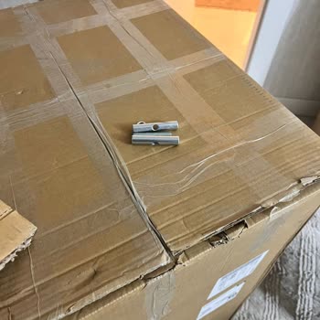 Hasarlı Gelen Yemek Masası Takımı Ve İade Sürecinde Yaşanan Belirsizlik