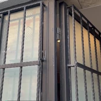 Camide Erkeklere Açık, Kadınlara Kapalı Tuvalet – Açık Ayrımcılık