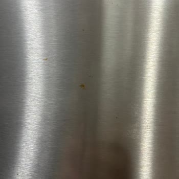 Bosch Buzdolabı Üst Kapakta Tekrarlayan Paslanma Sorunu Ve Garanti Sonrası Yüksek Ücret Talebi