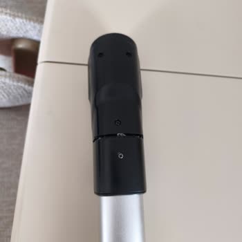 Philips SpeedPro Max Şarjlı Süpürge Teleskopik Boru Kırılması Ve Yedek Parça Talebi