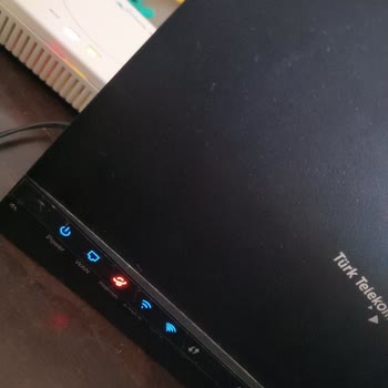 Yeni Şehir Mahallesi'nde Sürekli İnternet Kesintisi Mağduriyeti