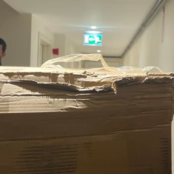 Kırık Ve Eksik Gelen Bahçe Takımında Bauhaus Mağduriyeti