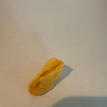 Meyve Cipsinde Saç! Hijyen Problemi Ve İletişimsizlik