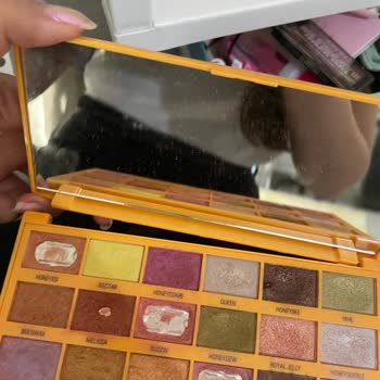 Revolution Makeup Containers Crack and Leak During Travel
