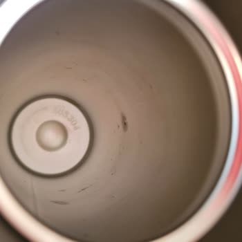 Karaca Termosumda Paslanma Ve Sıcak Soğuk Tutma Sorunu Yaşadım Değişim İstiyorum