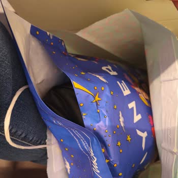 Boyner Nowdan Alınan Çantanın Özensiz Paketlenmesi Ve Hasarlı Teslimat Mağduriyeti